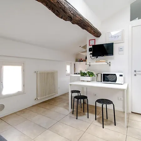 Small Apartament